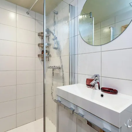 펜션 In Bullange With Jacuzzi 위르트즈펠드