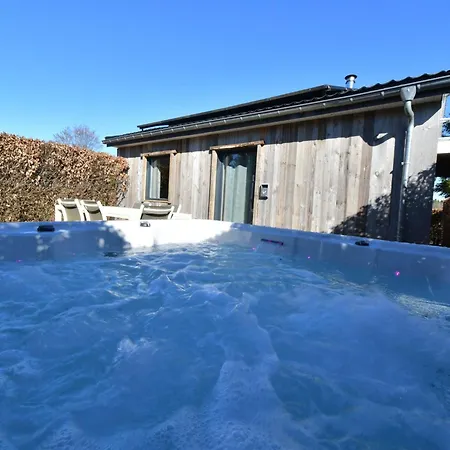 In Bullange With Jacuzzi