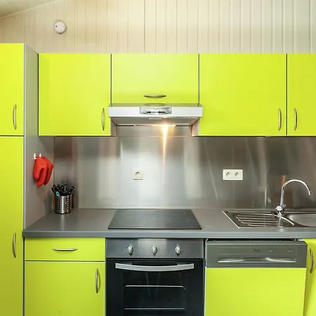 In Bullange With Jacuzzi 펜션